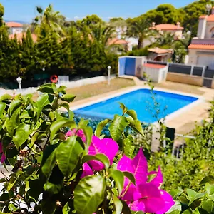 Сasa de vacaciones Lovely House Near To The Beach With Pool, Tarragona